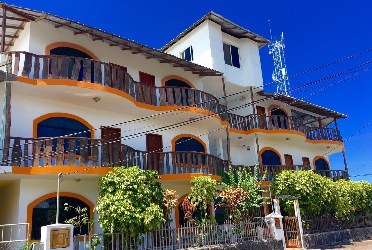 Hostal Sandrita Puerto Villamil Exteriör bild