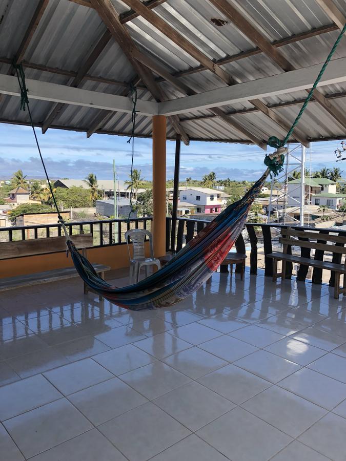 Hostal Sandrita Puerto Villamil Exteriör bild